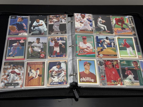 Vintage 1980s-1990s Sports Card Collection – 4 Full Binders