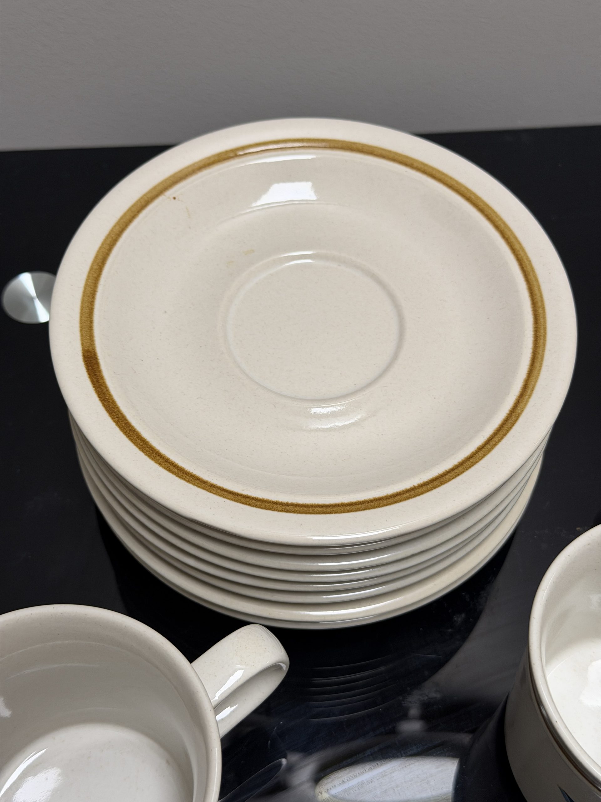 Mikasa Celebration Stoneware Set (KA108 / KA100) – Blue Floral – 21 Pieces - Image 3