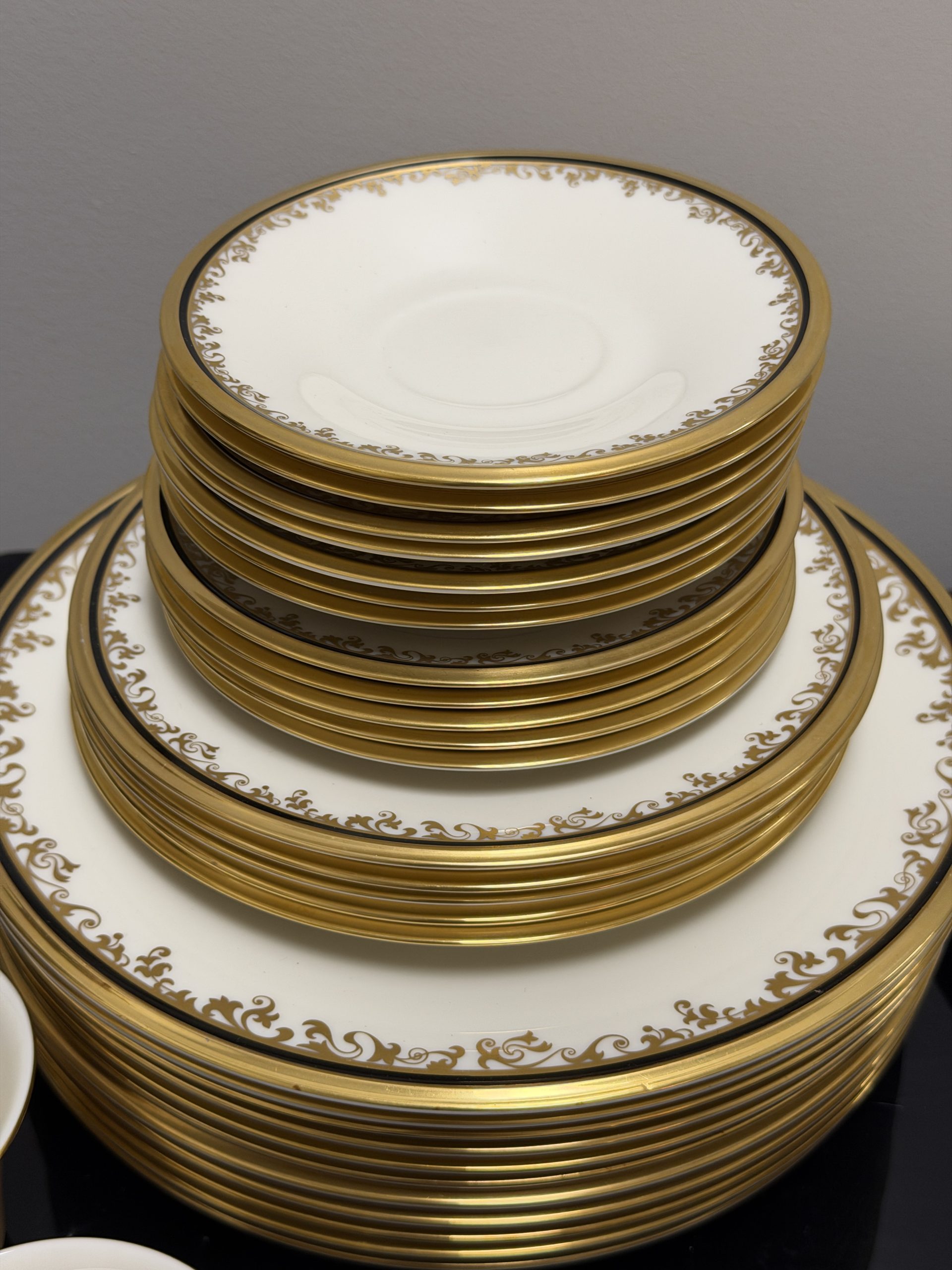 39-Pc Vintage Lenox ECLIPSE Fine China Set – Ivory, 24k Gold Scroll Trim – Plates, Bowls, Platter - Image 4