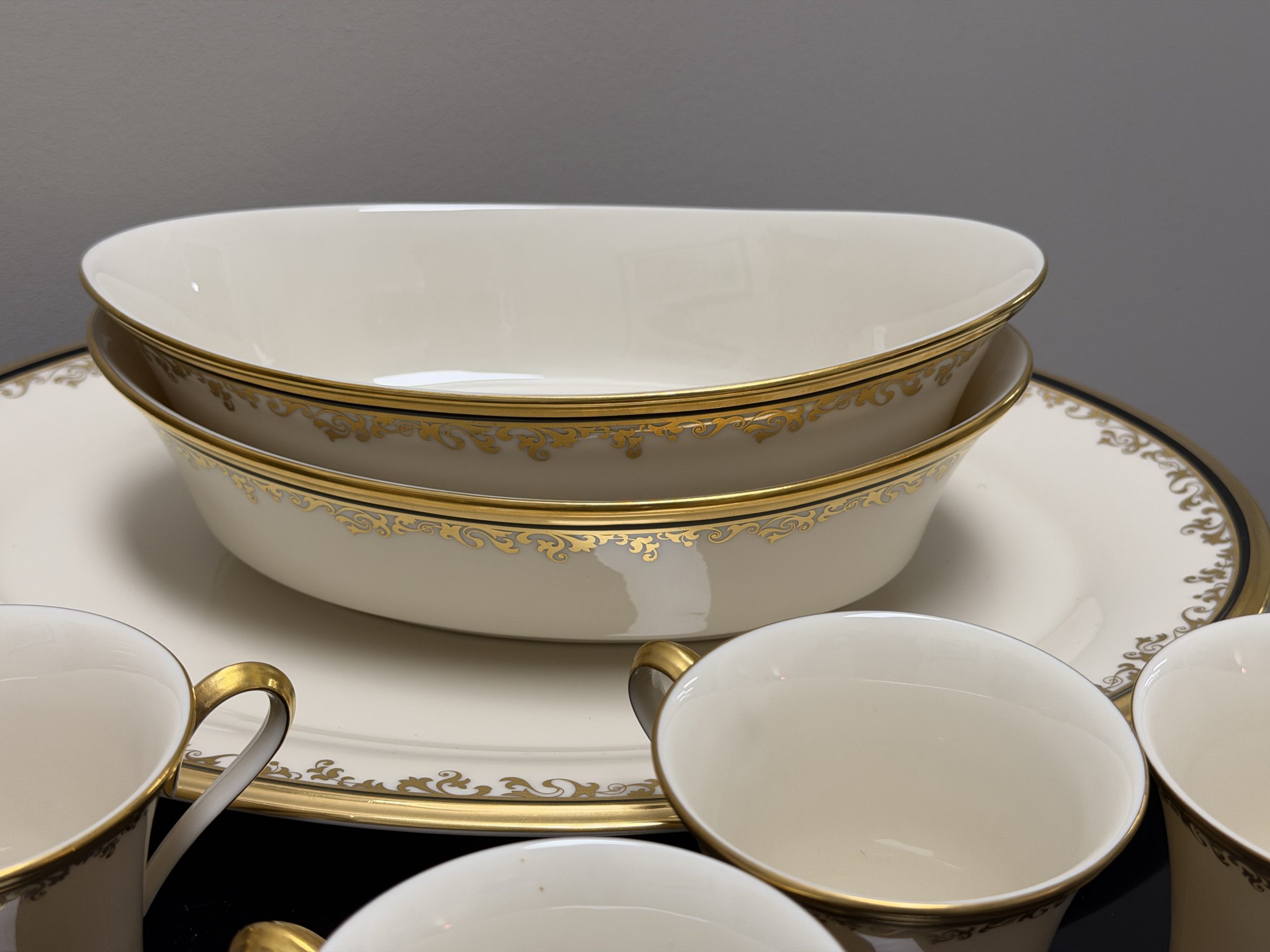 39-Pc Vintage Lenox ECLIPSE Fine China Set – Ivory, 24k Gold Scroll Trim – Plates, Bowls, Platter - Image 3