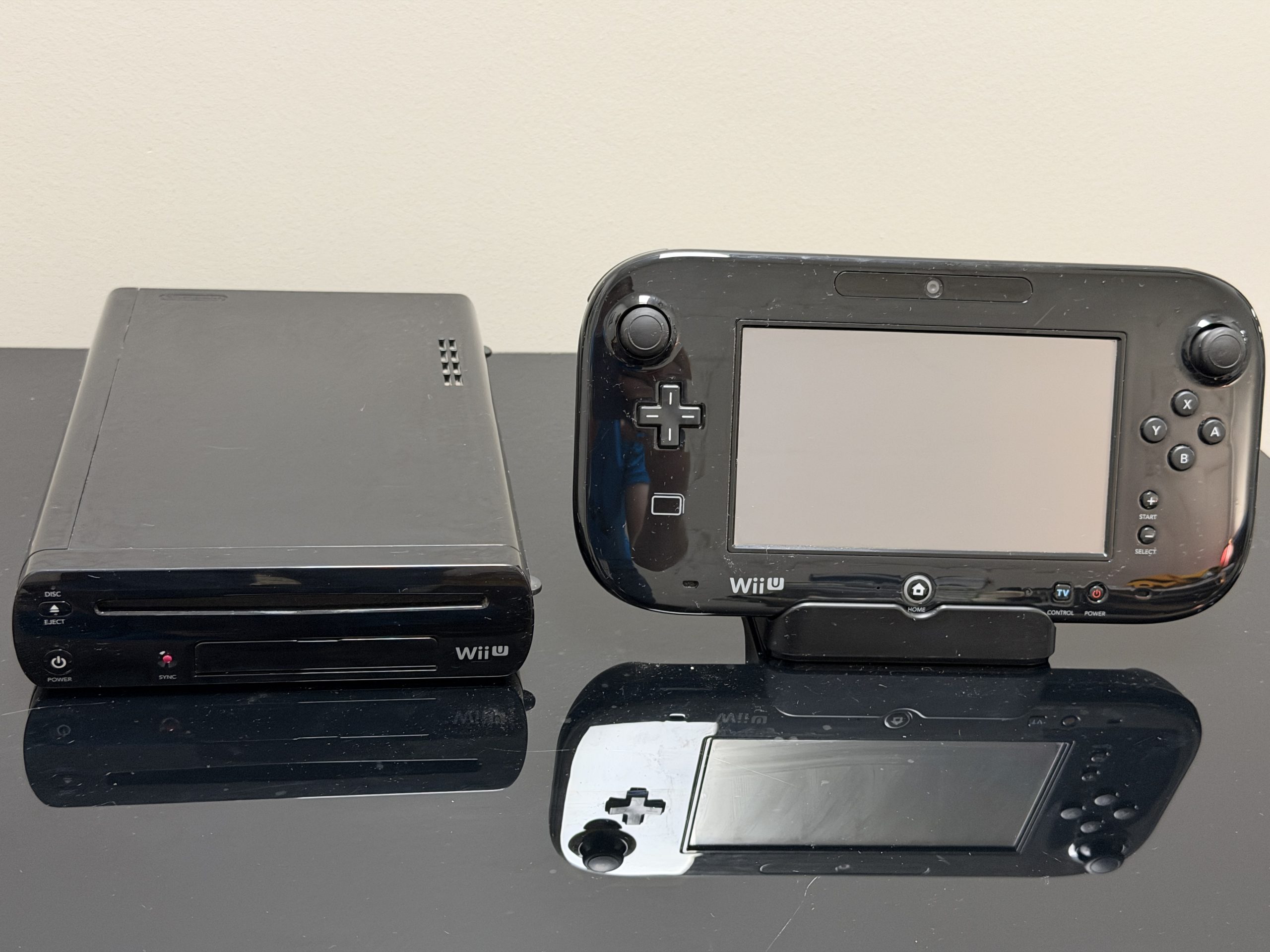 Nintendo Wii U 32GB Black Console Bundle w/ GamePad, Wiimote, Cords & Game – Tested - Image 2