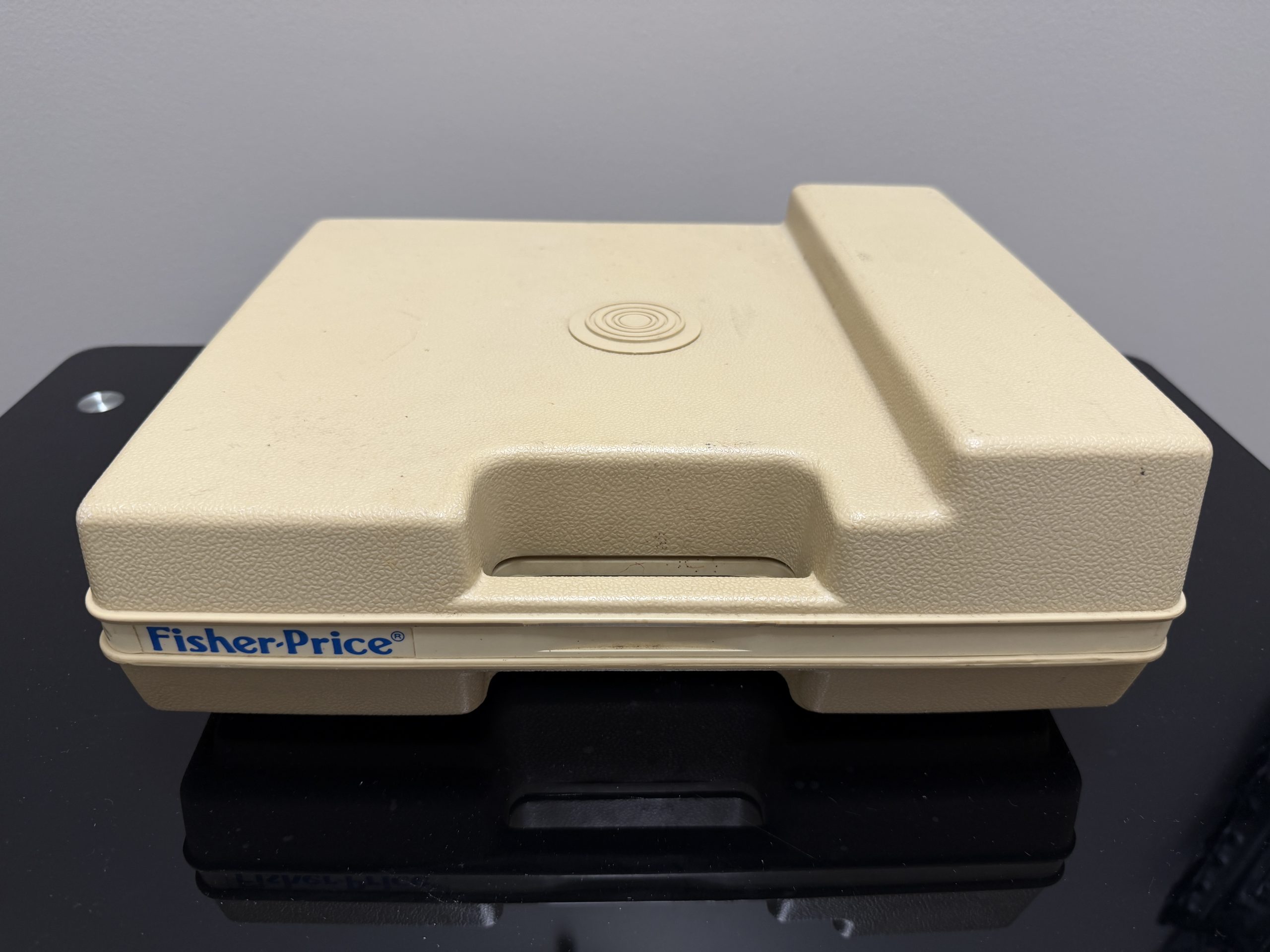 Vintage 1978 Fisher-Price Model 825 Electric Phonograph Record Player - Image 3