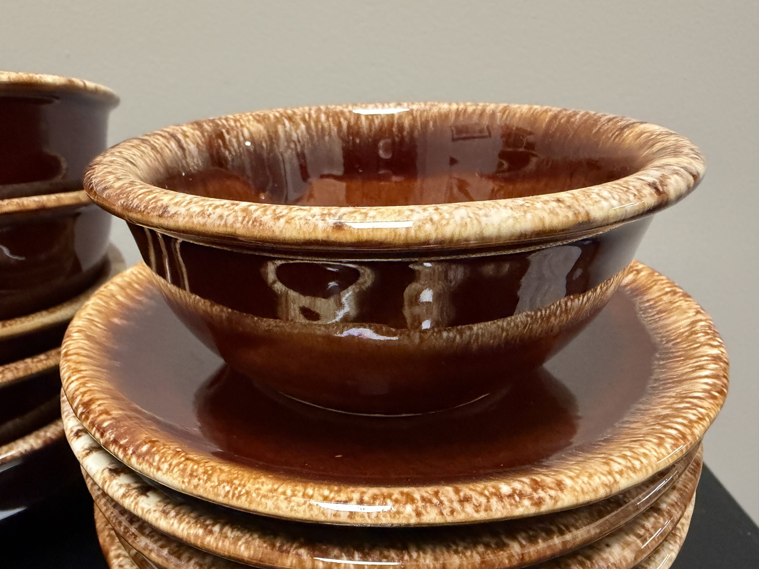 Vintage Hull Pottery “Mirror Brown” Drip Glaze Stoneware Dinnerware Set – 32 Pcs with Mushroom Salt & Pepper Shakers - Image 6